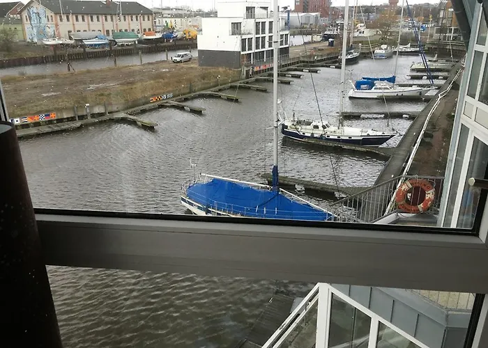 City Marina 78