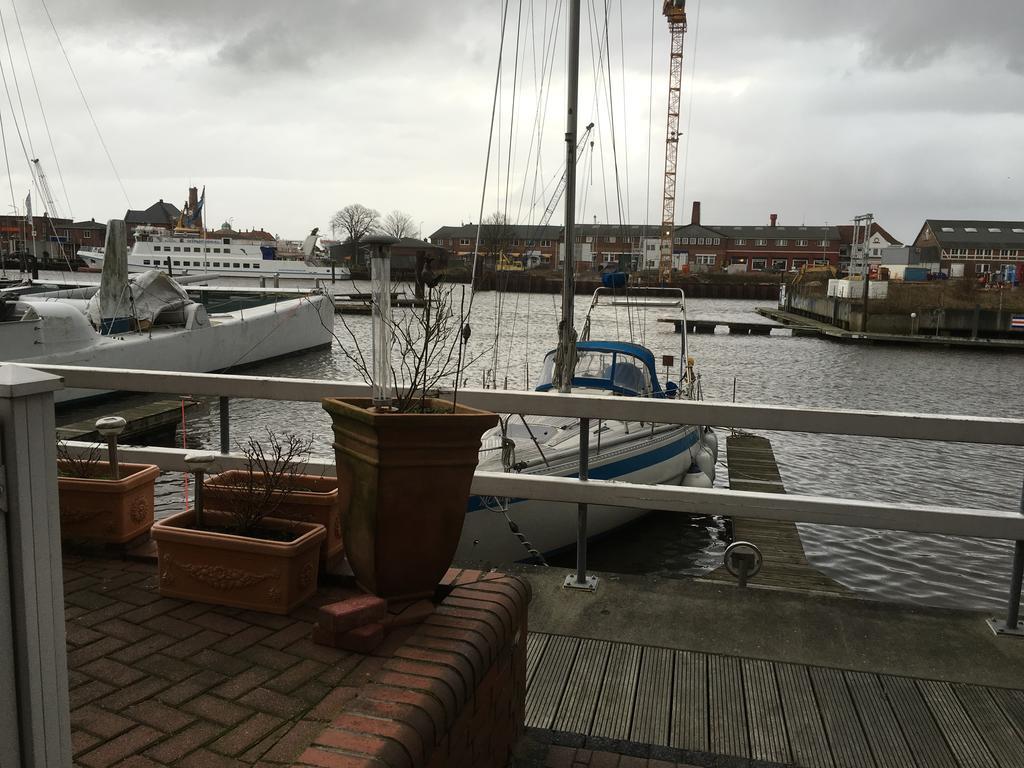 Marina 78 *
